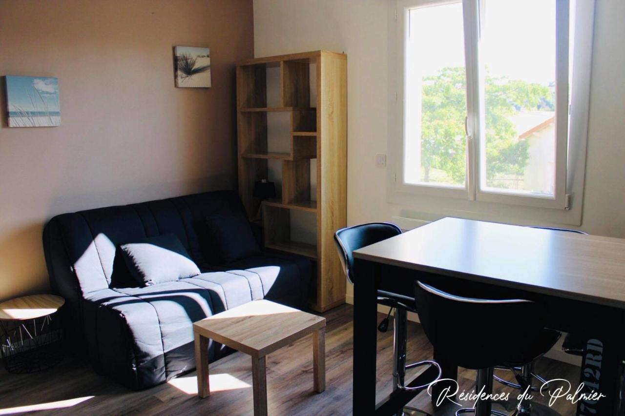 Residences Du Palmier Сан-Лоран-сюр-Севр Екстериор снимка